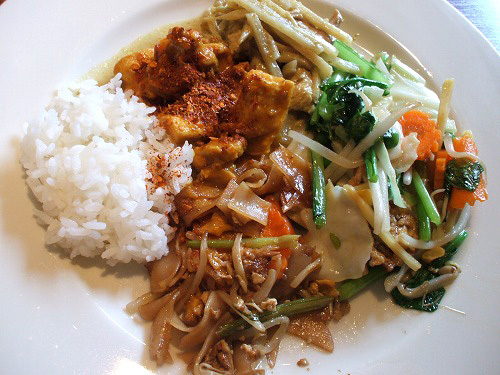 タイ料理数種